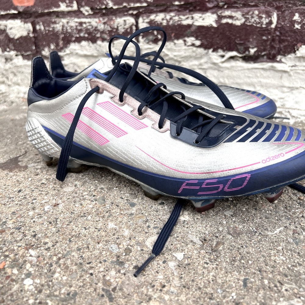 Adidas Soccer Cleats Size 9.5